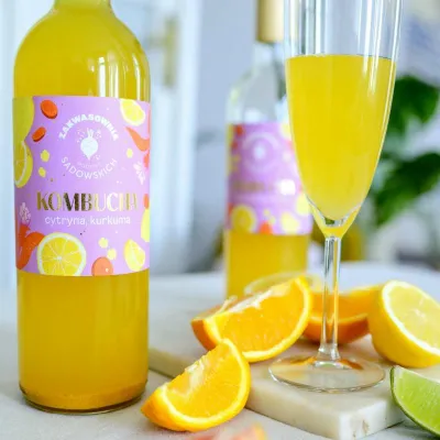 Kombucha z cytryną i kurkumą 750ml Zakwasownia